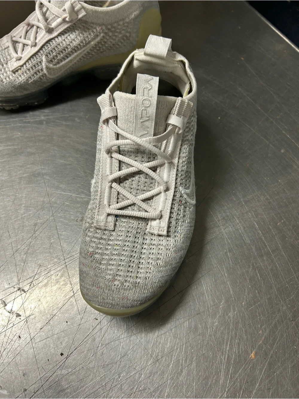 Nike Air Vapor Max Size 6 Women